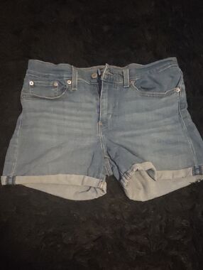 Levi's Women’s Light Blue Denim Roll-Cuff Shorts